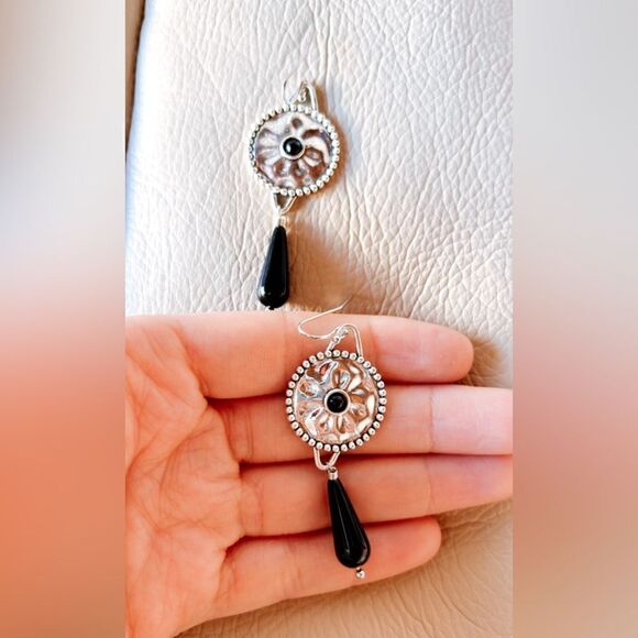 Boho dangle earrings A360 - Picture 4 of 4